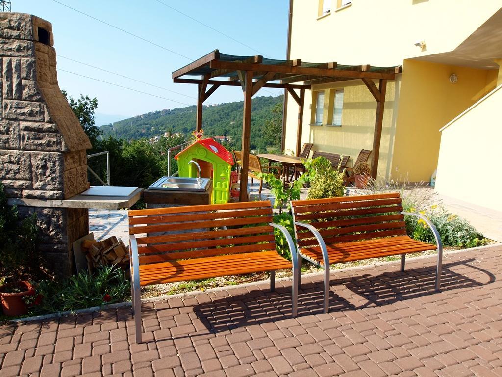 Apartments Jakov Matulji Kültér fotó